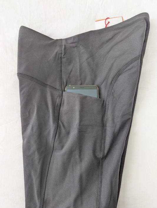 Thinx Period Activewear Black Cycle Shorts Moderate Absorbency Size Small